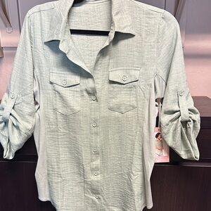 Simply Blessed Women's Light Green Button-Up Shirt